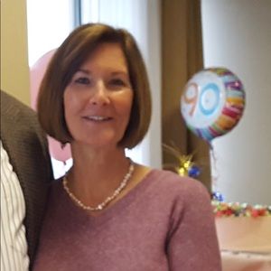 Meet your Posher, Deta